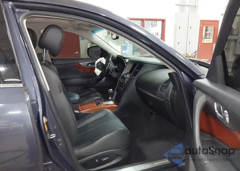 2009 Infiniti Fx35 from USA, damaged, VIN JNRAS18W89M151090